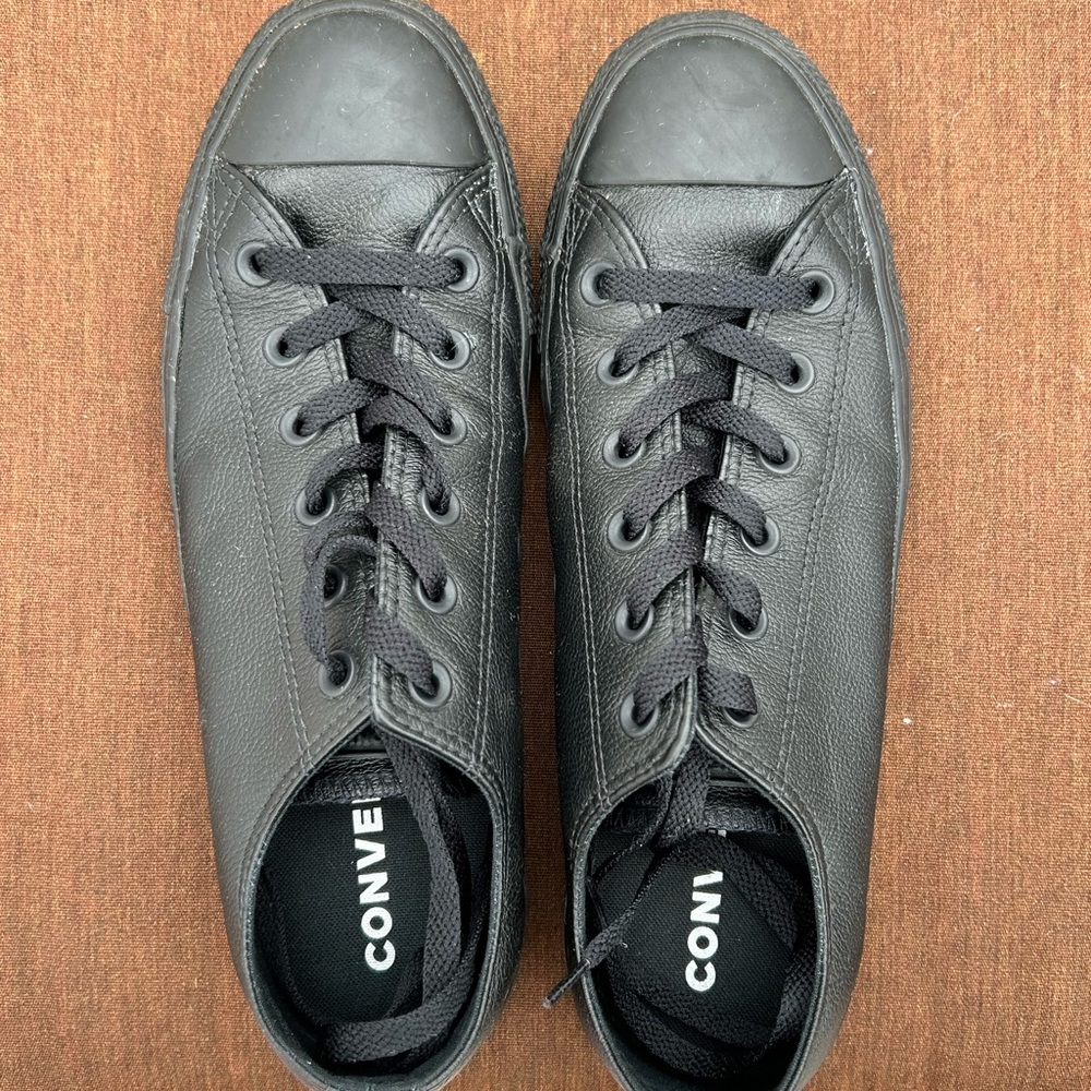 Converse Black Leather Sneakers Classic Chucks